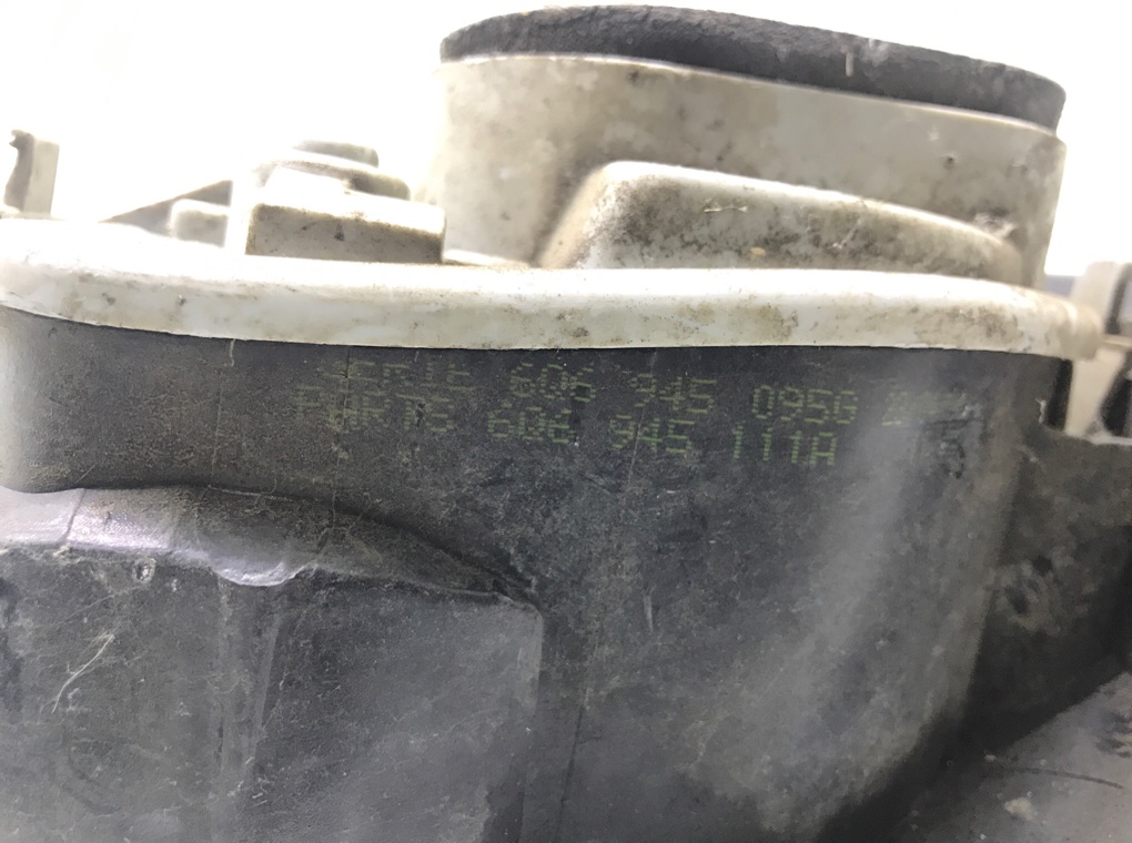 Фонарь задний левый бу для Volkswagen Polo 4 1.2 i, 2004 г. Фонарь задний левый бу для Volkswagen Polo 4 1.2 i, 2004 г.