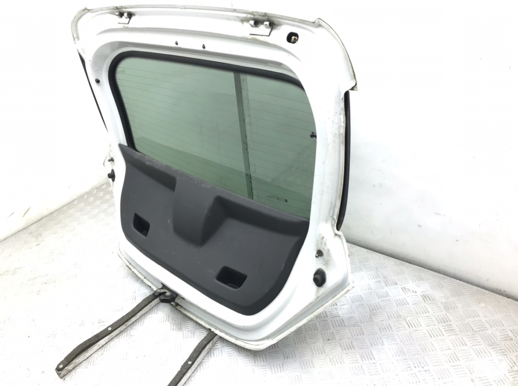 Крышка багажника бу для Opel Corsa D 1.4 i,  2009 г.