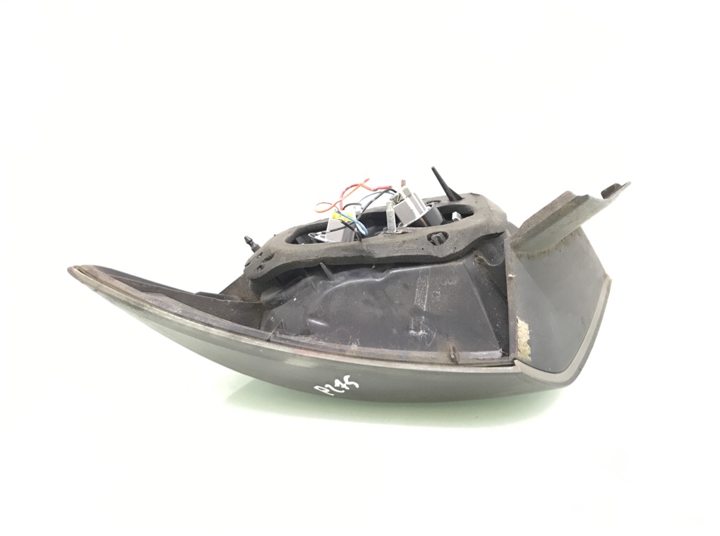 Фонарь задний левый бу для Mazda 3  BK 1.6 i,  2008 г.