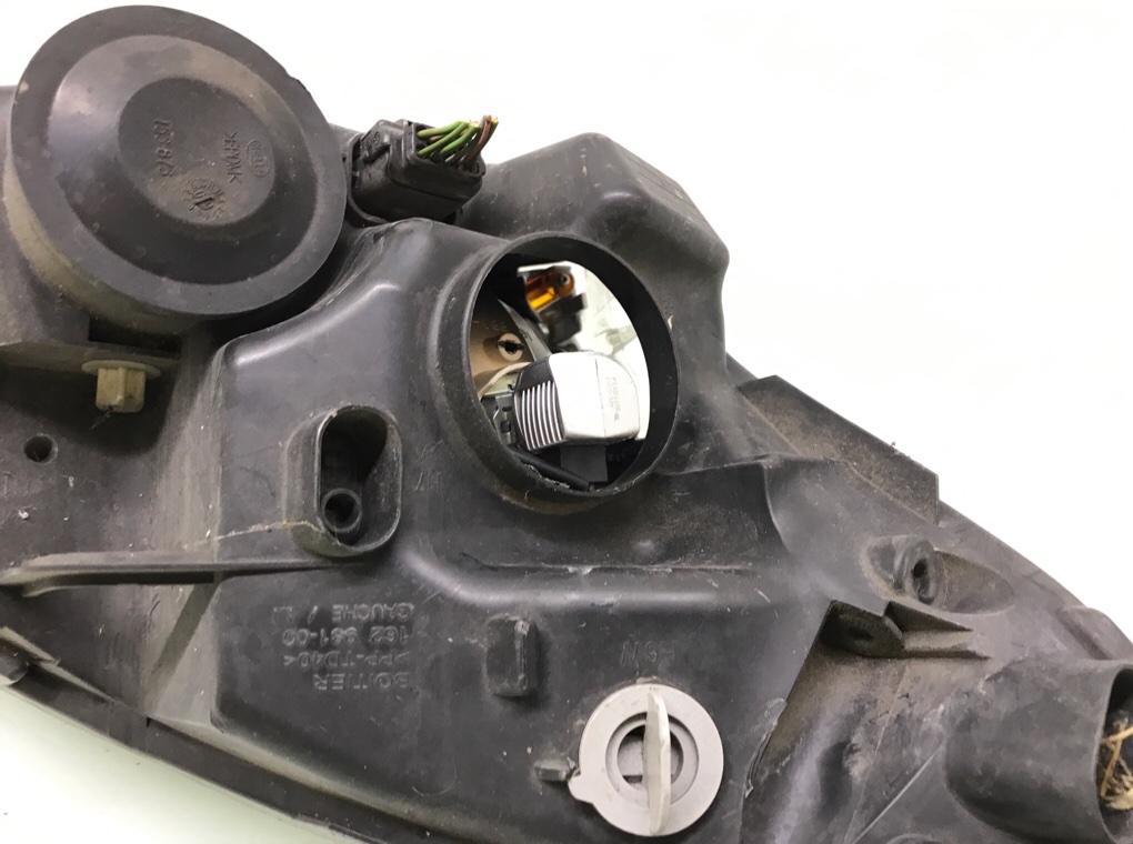 Фара левая бу для Citroen C4 Picasso 1.6 HDi, 2010 г. Фара левая бу для Citroen C4 Picasso 1.6 HDi, 2010 г.