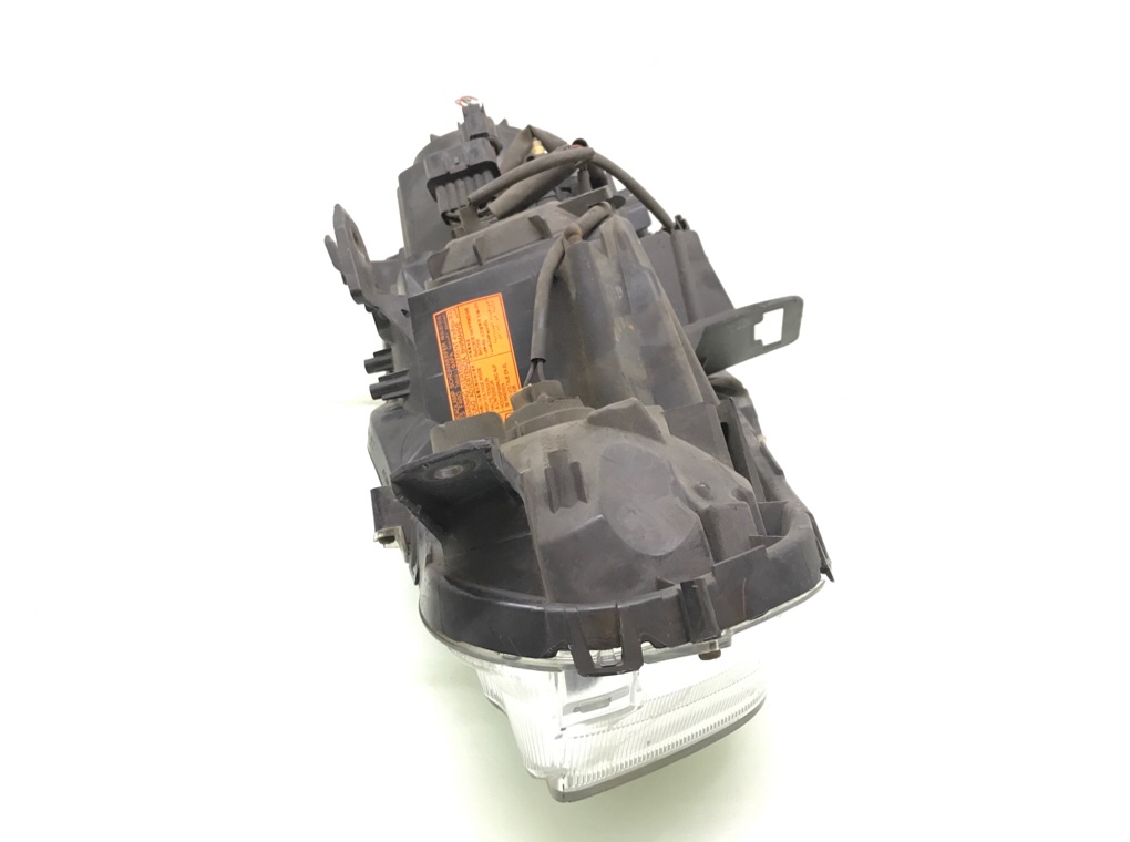 Фара правая бу для Mitsubishi Outlander 2 2.3 D, 2012 г. Фара правая бу для Mitsubishi Outlander 2 2.3 D, 2012 г.