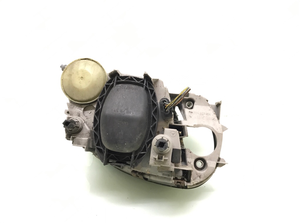 Фара левая бу для Mercedes SLK R170 3.2 i,  2001 г.