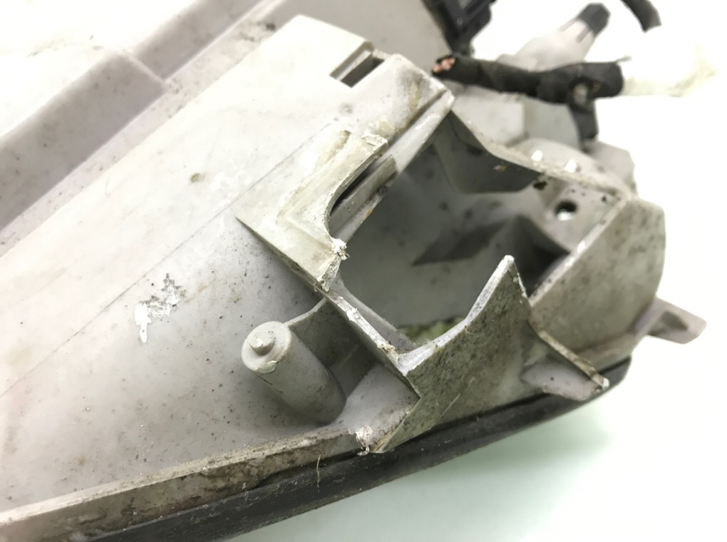 Фара правая бу для Mercedes SLK R170 3.2 i, 2001 г. Фара правая бу для Mercedes SLK R170 3.2 i, 2001 г.