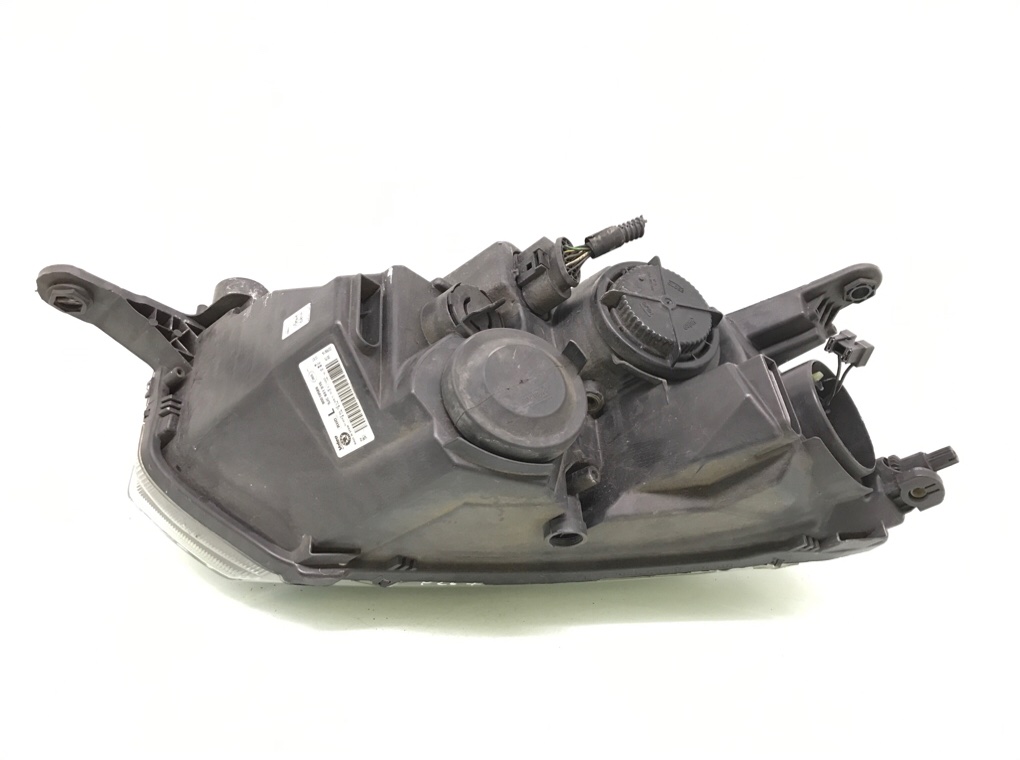 Фара левая бу для Skoda Rapid  1.6 TDi,  2014 г.