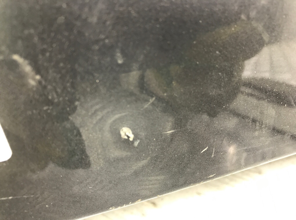 Крыло переднее правое бу для Volvo XC90  2.4 D5,  2004 г.