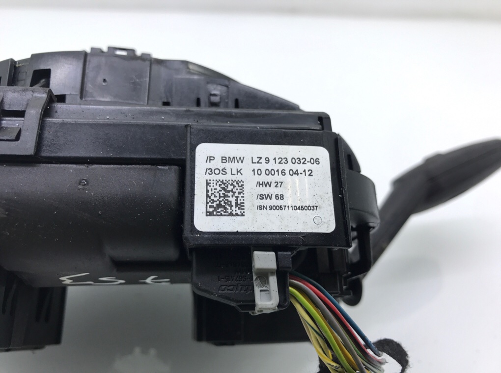 Переключатель подрулевой (стрекоза) бу для BMW 3 E90/E91/E92/E93 2.0 TD,  2011 г.