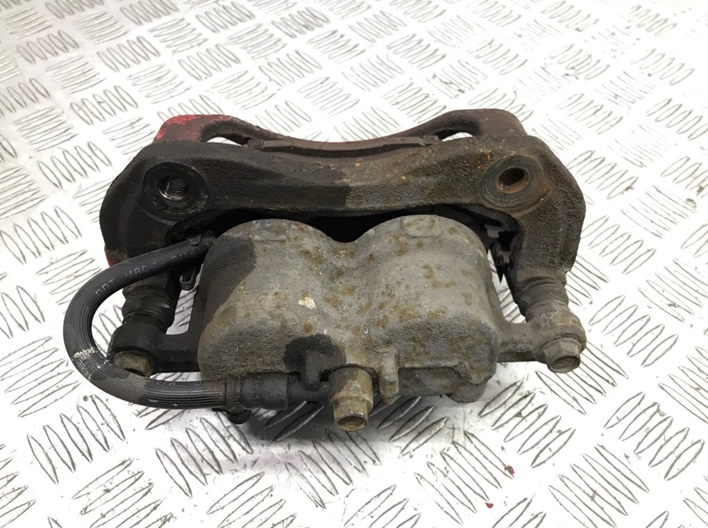 Суппорт передний левый бу для Hyundai Santa Fe 3 2.2 CRDi, 2014 г. Суппорт передний левый бу для Hyundai Santa Fe 3 2.2 CRDi, 2014 г.