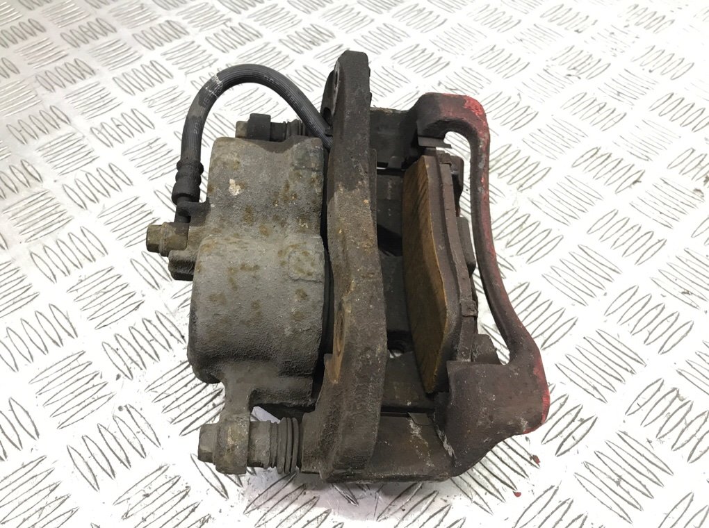 Суппорт передний левый бу для Hyundai Santa Fe 3 2.2 CRDi, 2014 г. Суппорт передний левый бу для Hyundai Santa Fe 3 2.2 CRDi, 2014 г.