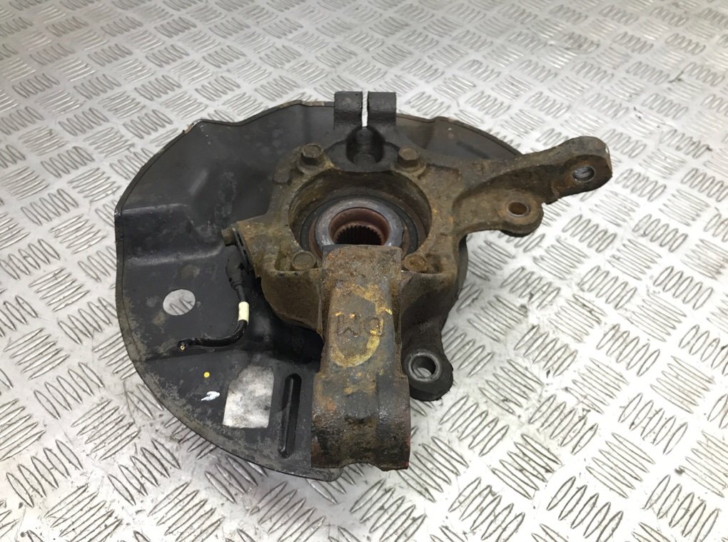 Ступица передняя левая бу для Hyundai Santa Fe 3 2.2 CRDi, 2014 г. Ступица передняя левая бу для Hyundai Santa Fe 3 2.2 CRDi, 2014 г.