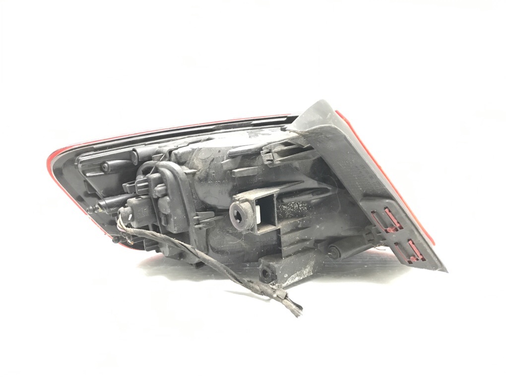 Фонарь задний правый бу для Audi A3 8V 1.6 TDi,  2015 г.