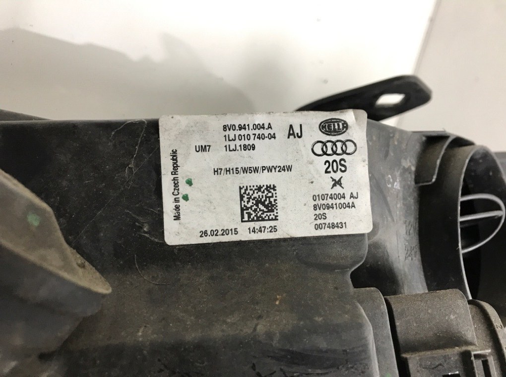 Фара правая бу для Audi A3 8V 1.6 TDi,  2015 г.