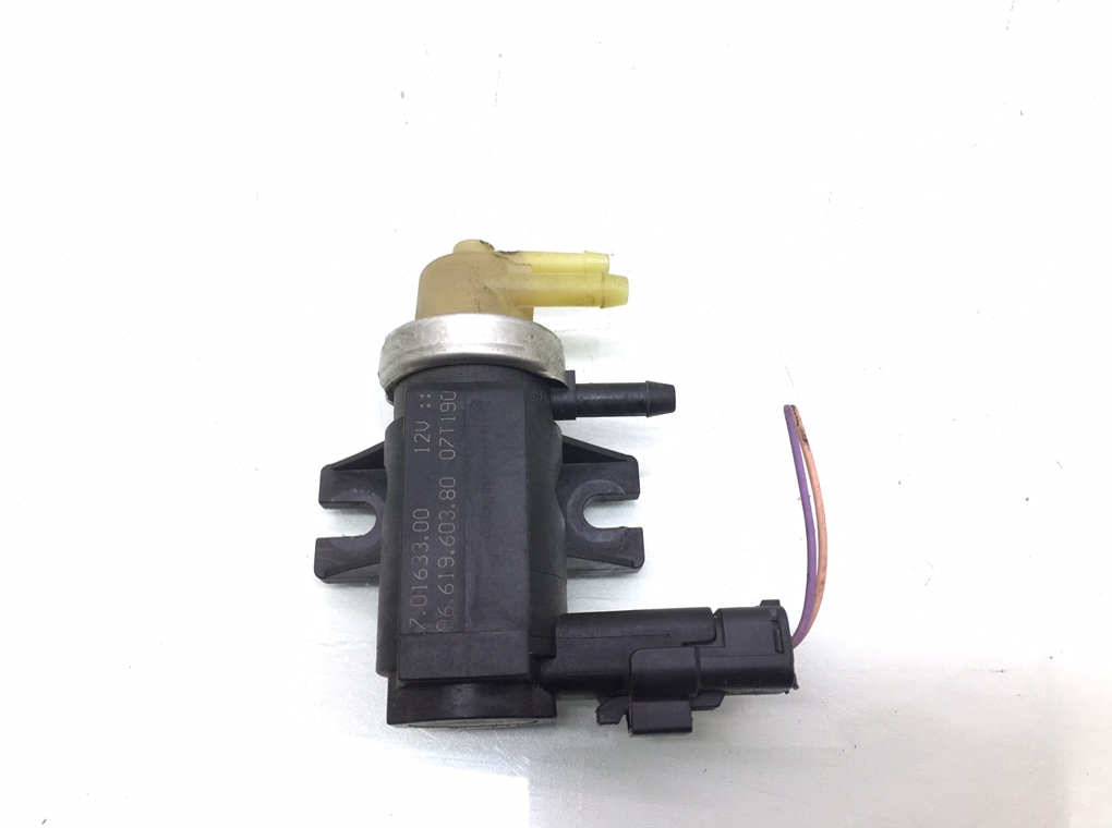 Клапан электромагнитный бу для Citroen C4 Picasso  2.0 HDi,  2008 г.