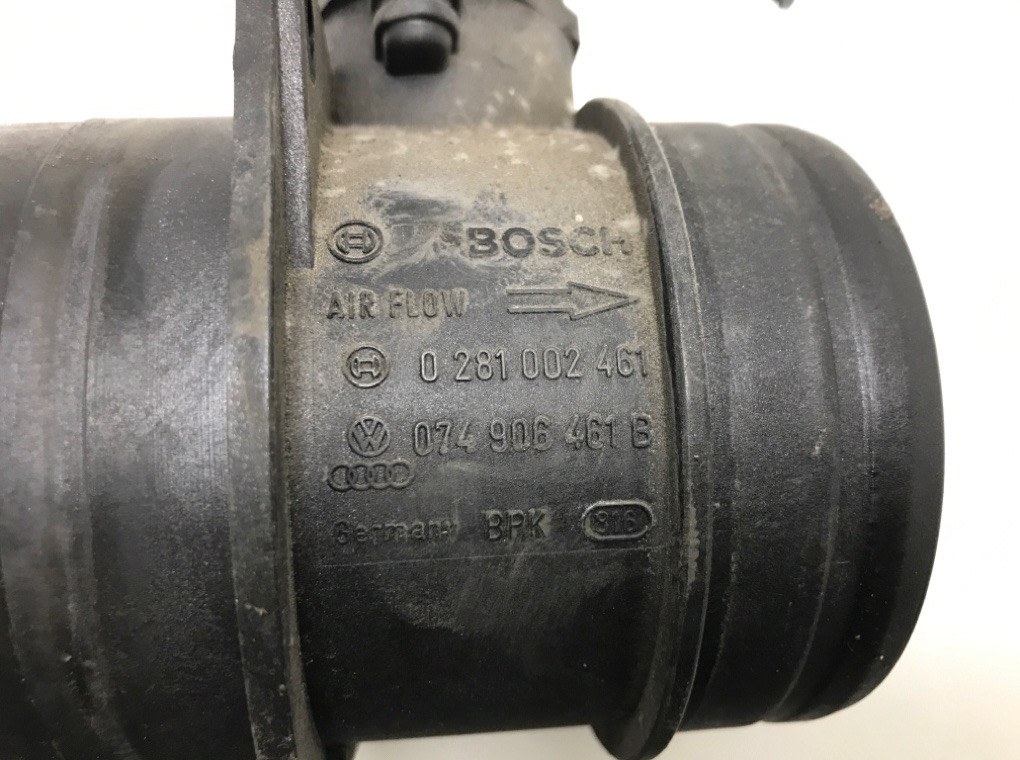 Расходомер воздуха бу для Volkswagen Jetta 5 2.0 TDi, 2006 г. Расходомер воздуха бу для Volkswagen Jetta 5 2.0 TDi, 2006 г.