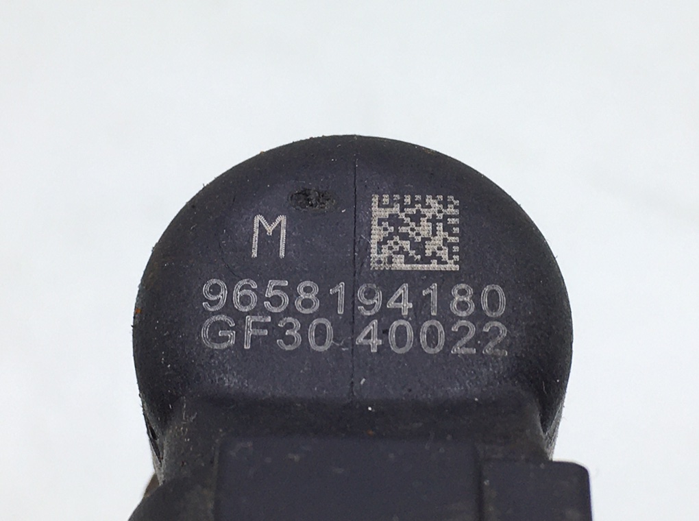 Форсунка бу для Citroen C4 Picasso  2.0 HDi,  2008 г.