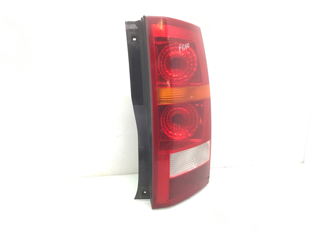 Фонарь задний правый бу для Land Rover Discovery 3 2.7 TD,  2007 г.