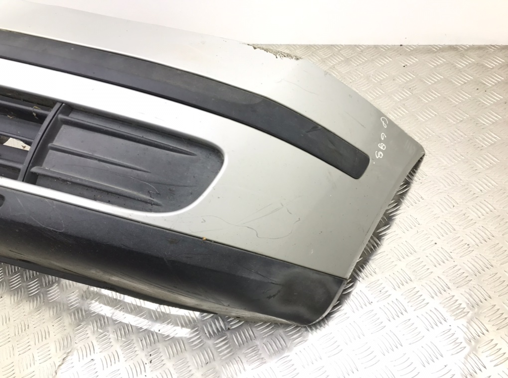 Бампер передний бу для Skoda Octavia A5 1.9 TDi, 2005 г. Бампер передний бу для Skoda Octavia A5 1.9 TDi, 2005 г.