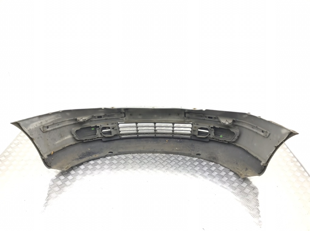 Бампер передний бу для Skoda Octavia A5 1.9 TDi, 2005 г. Бампер передний бу для Skoda Octavia A5 1.9 TDi, 2005 г.