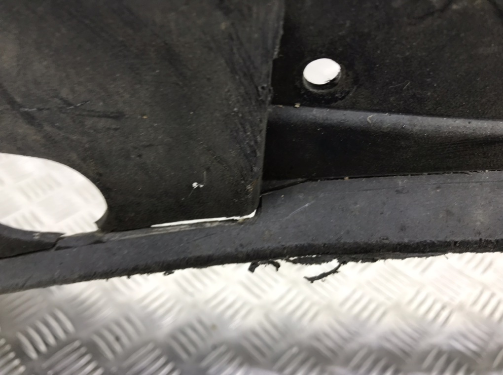 Бампер передний бу для Skoda Octavia A5 1.9 TDi, 2005 г. Бампер передний бу для Skoda Octavia A5 1.9 TDi, 2005 г.