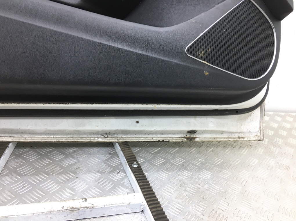 Дверь передняя левая бу для Opel Astra J 1.4 Ti,  2013 г.