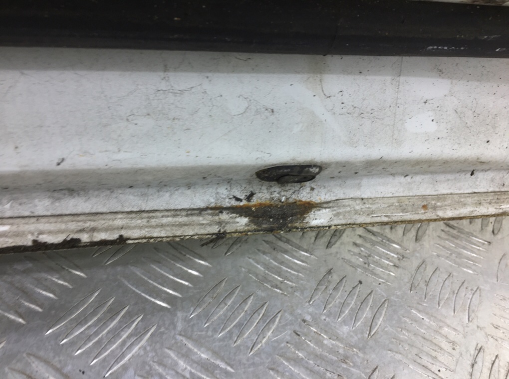 Дверь передняя левая бу для Opel Astra J 1.4 Ti,  2013 г.