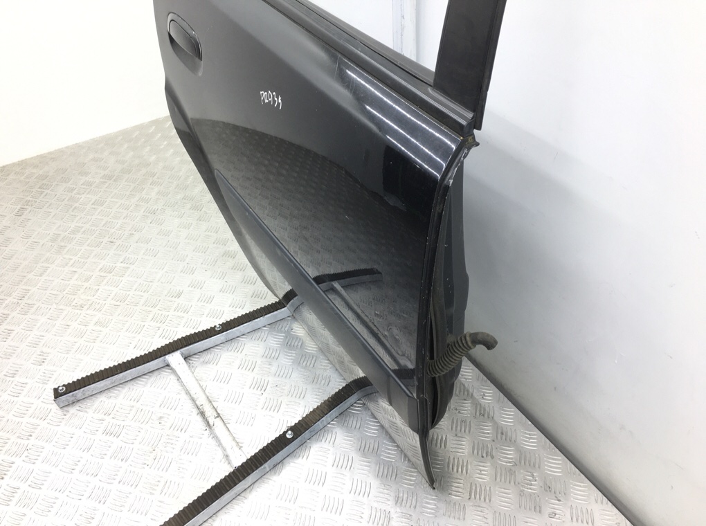 Дверь задняя правая бу для Kia Rio 2 1.5 CRDi, 2008 г. Дверь задняя правая бу для Kia Rio 2 1.5 CRDi, 2008 г.