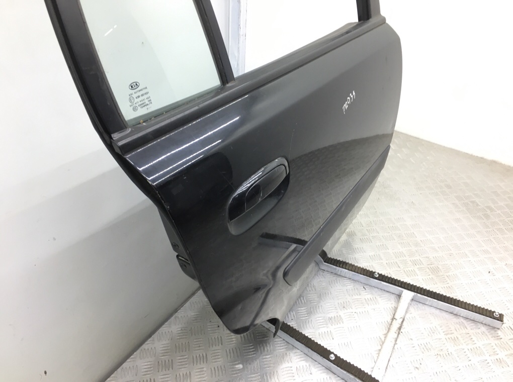 Дверь задняя правая бу для Kia Rio 2 1.5 CRDi, 2008 г. Дверь задняя правая бу для Kia Rio 2 1.5 CRDi, 2008 г.