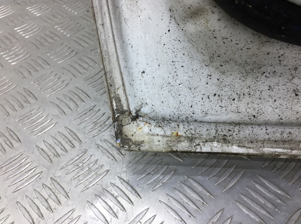 Дверь передняя правая бу для Opel Astra J 1.4 Ti,  2013 г.