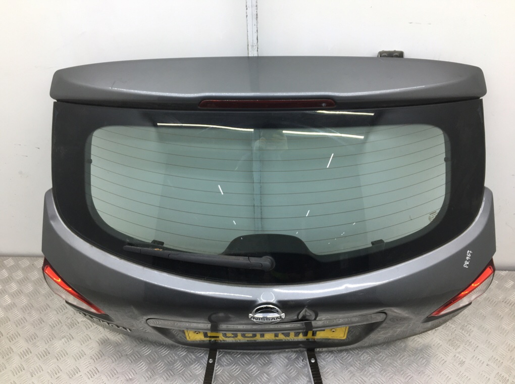 Крышка багажника бу для Nissan Qashqai 1 1.6 i,  2011 г.