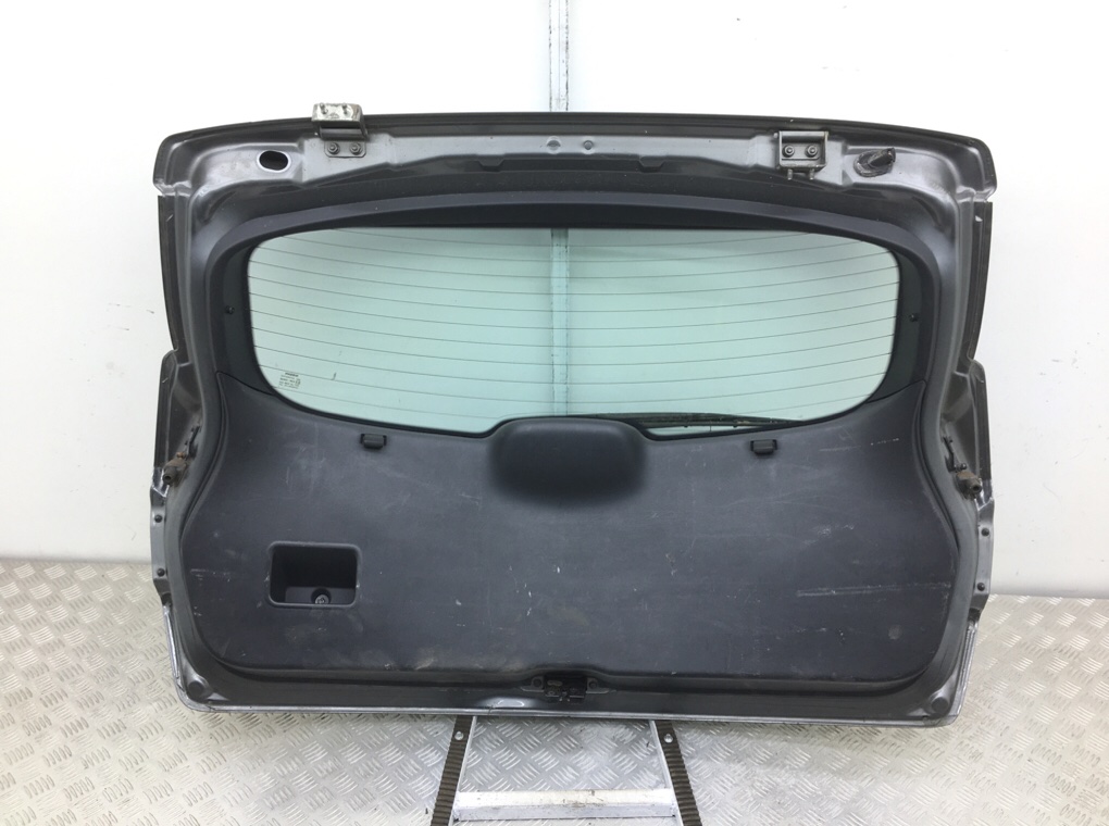 Крышка багажника бу для Nissan Qashqai 1 1.6 i,  2011 г.