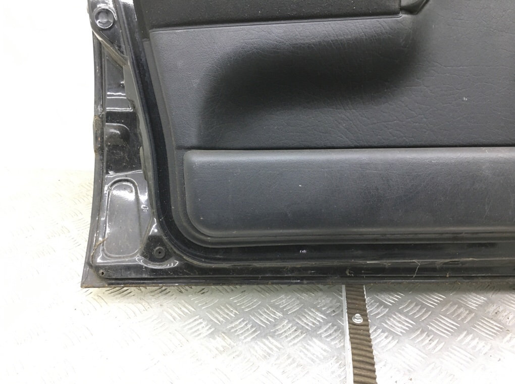 Дверь передняя левая бу для Volkswagen Golf 3 2.0 i, 1997 г. Дверь передняя левая бу для Volkswagen Golf 3 2.0 i, 1997 г.