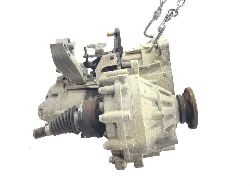 КПП механическая (МКПП) бу для Volkswagen Passat B7 1.6 TDi, 2011 г. КПП механическая (МКПП) бу для Volkswagen Passat B7 1.6 TDi, 2011 г.