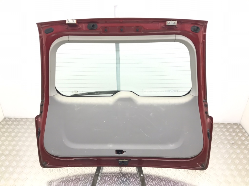 Крышка багажника бу для Kia Carens 2 2.0 CRDi,  2008 г.