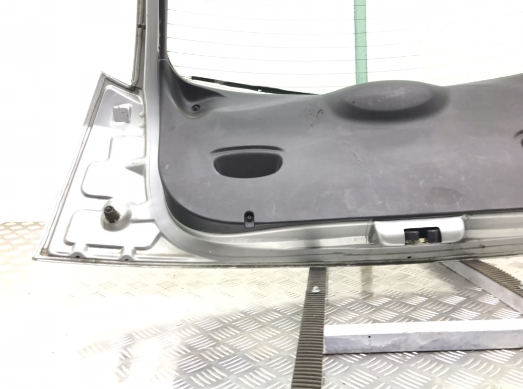 Крышка багажника бу для Ford Focus 1 1.6 i,  2003 г.