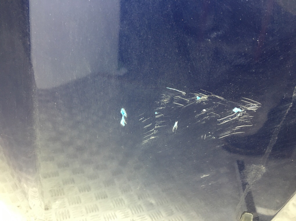 Капот бу для Toyota MR2 1.8 i, 2001 г. Капот бу для Toyota MR2 1.8 i, 2001 г.