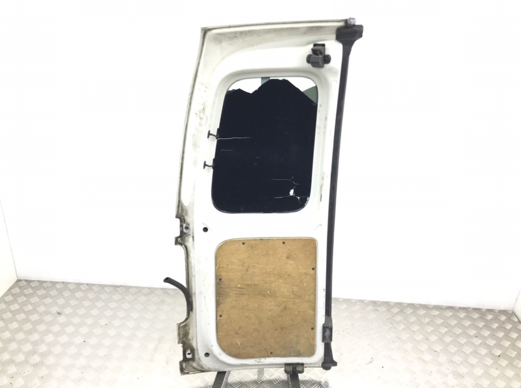 Дверь задняя распашная правая бу для Volkswagen Caddy 3 1.9 TDi,  2010 г.