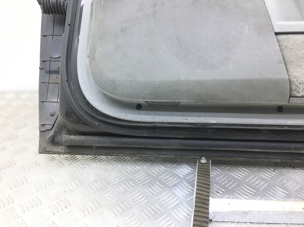 Дверь передняя правая бу для Chrysler 300C  3.0 CRD,  2006 г.