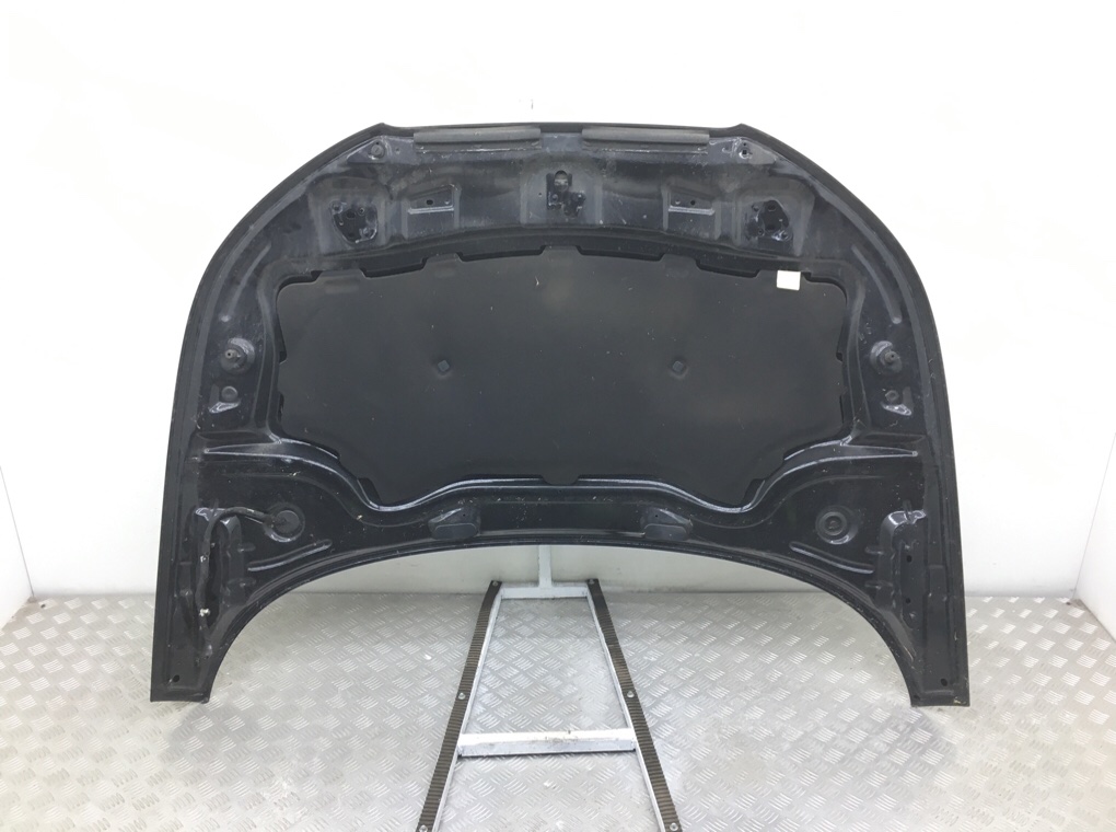 Капот бу для Audi A1  1.6 TDi,  2013 г.