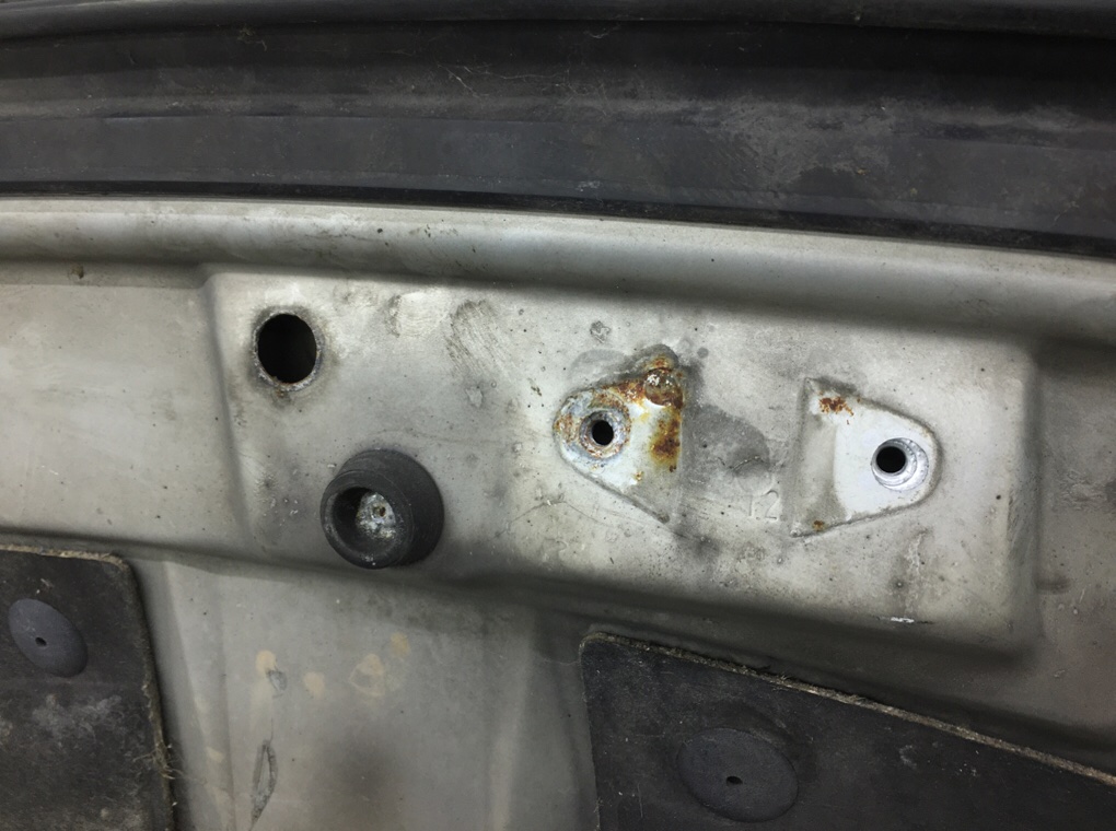 Капот бу для Saab 9-5 1 2.0 Ti,  1998 г.