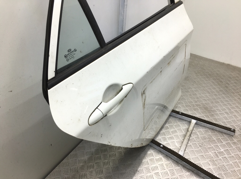 Дверь задняя правая бу для Kia Picanto 2 1.0 i, 2013 г. Дверь задняя правая бу для Kia Picanto 2 1.0 i, 2013 г.