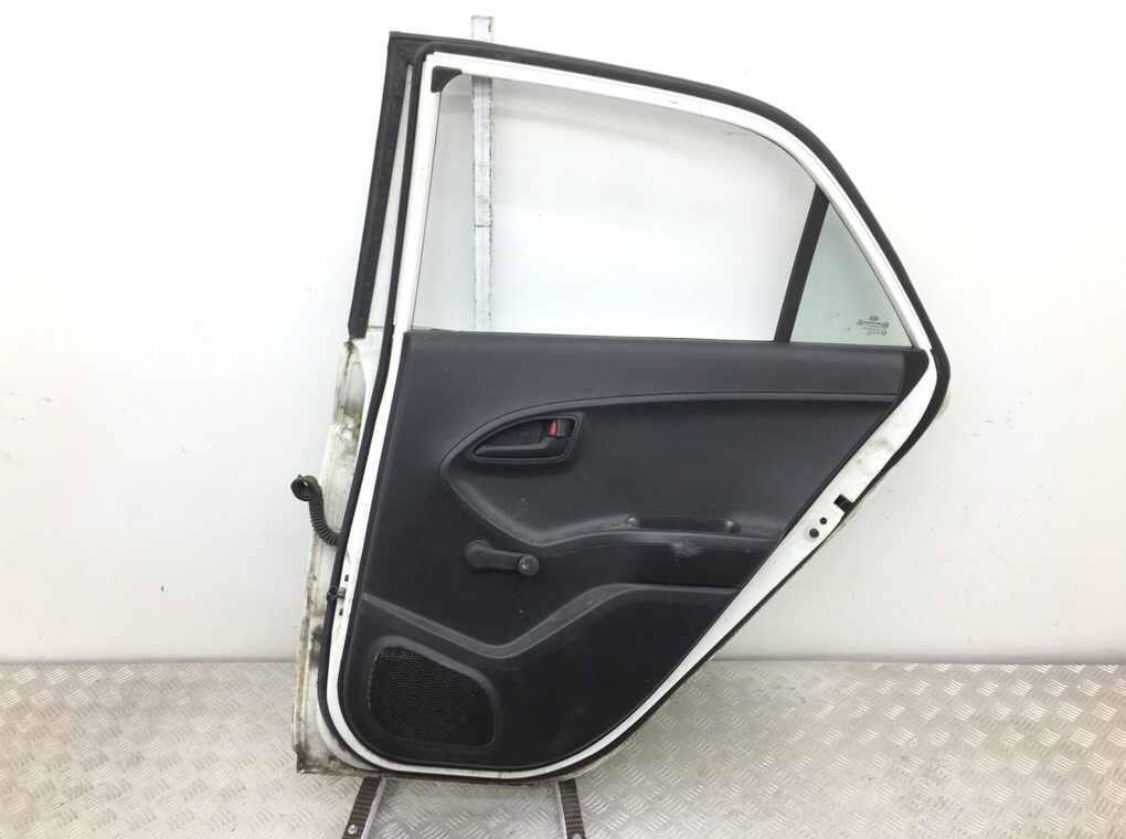 Дверь задняя правая бу для Kia Picanto 2 1.0 i, 2013 г. Дверь задняя правая бу для Kia Picanto 2 1.0 i, 2013 г.