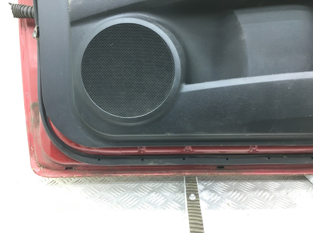 Дверь передняя правая бу для Mazda 3  BL 1.6 TD,  2010 г.