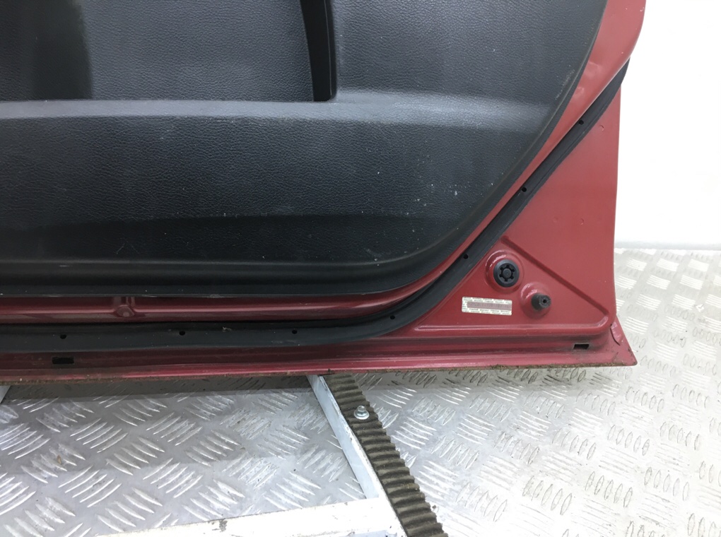 Дверь передняя правая бу для Mazda 3  BL 1.6 TD,  2010 г.