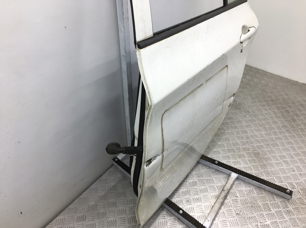 Дверь задняя левая бу для Kia Picanto 2 1.0 i, 2013 г. Дверь задняя левая бу для Kia Picanto 2 1.0 i, 2013 г.