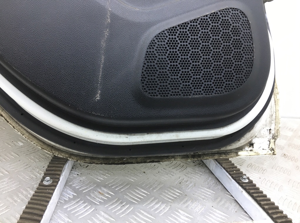 Дверь задняя левая бу для Kia Picanto 2 1.0 i, 2013 г. Дверь задняя левая бу для Kia Picanto 2 1.0 i, 2013 г.