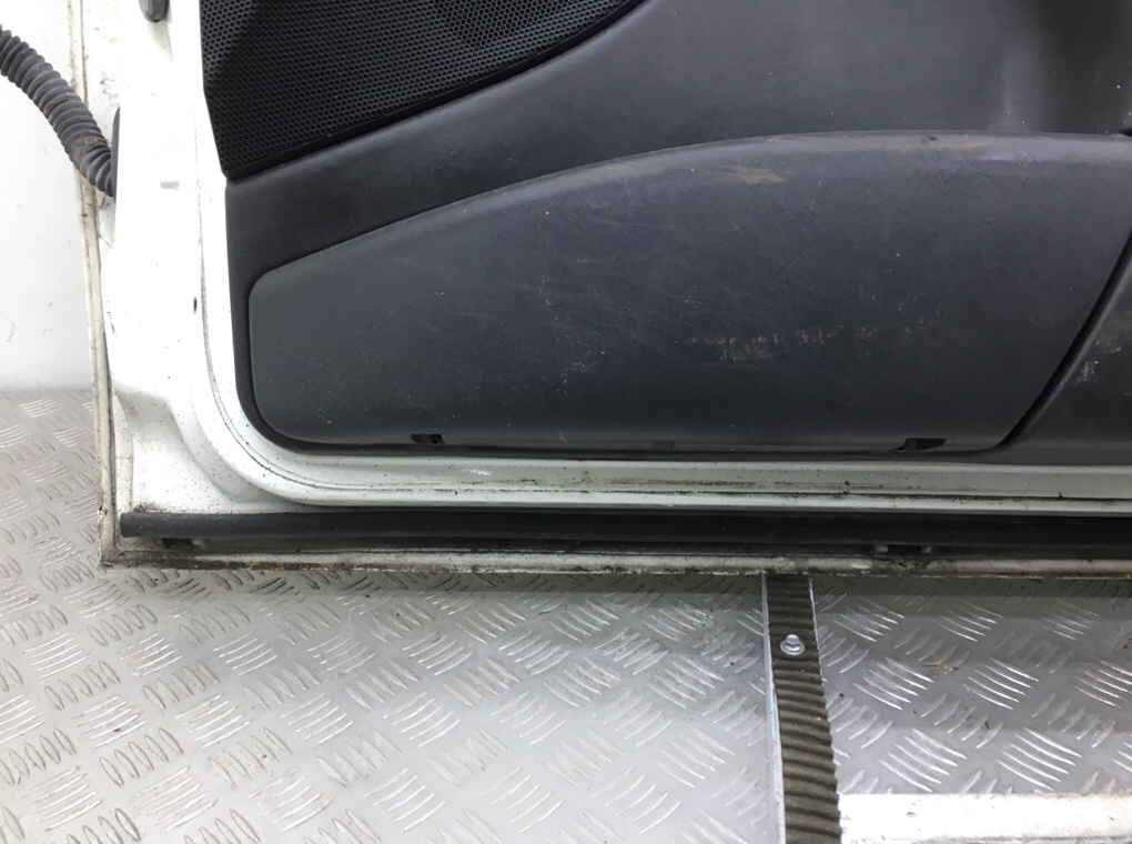 Дверь передняя правая бу для Ford Focus 1 2.0 i,  2002 г.