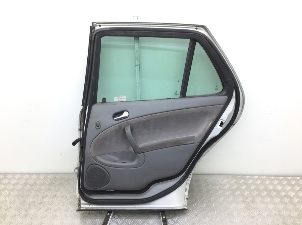 Дверь задняя правая бу для Saab 9-5 1 2.0 Ti,  1998 г.