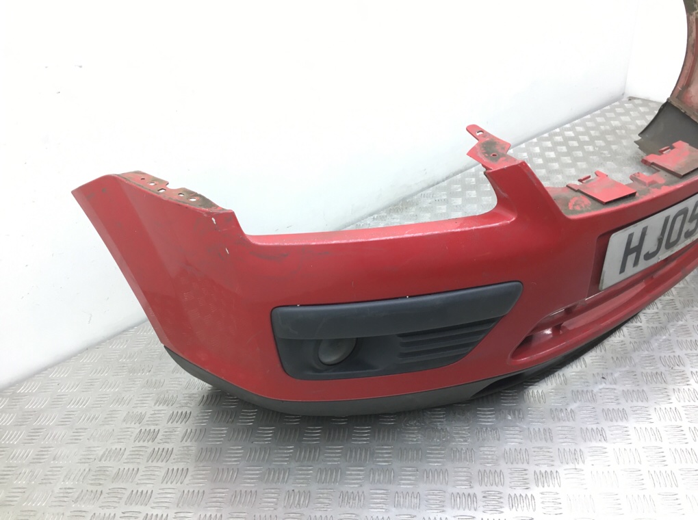 Бампер передний бу для Ford Focus 2 1.6 i,  2005 г.