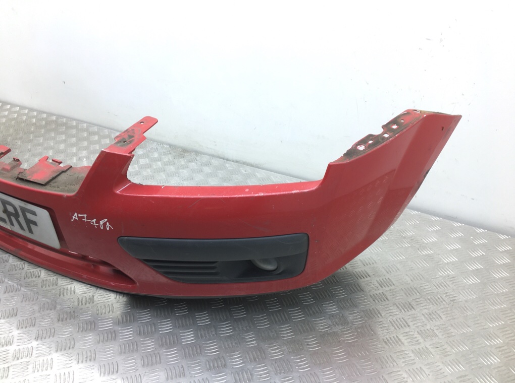 Бампер передний бу для Ford Focus 2 1.6 i,  2005 г.