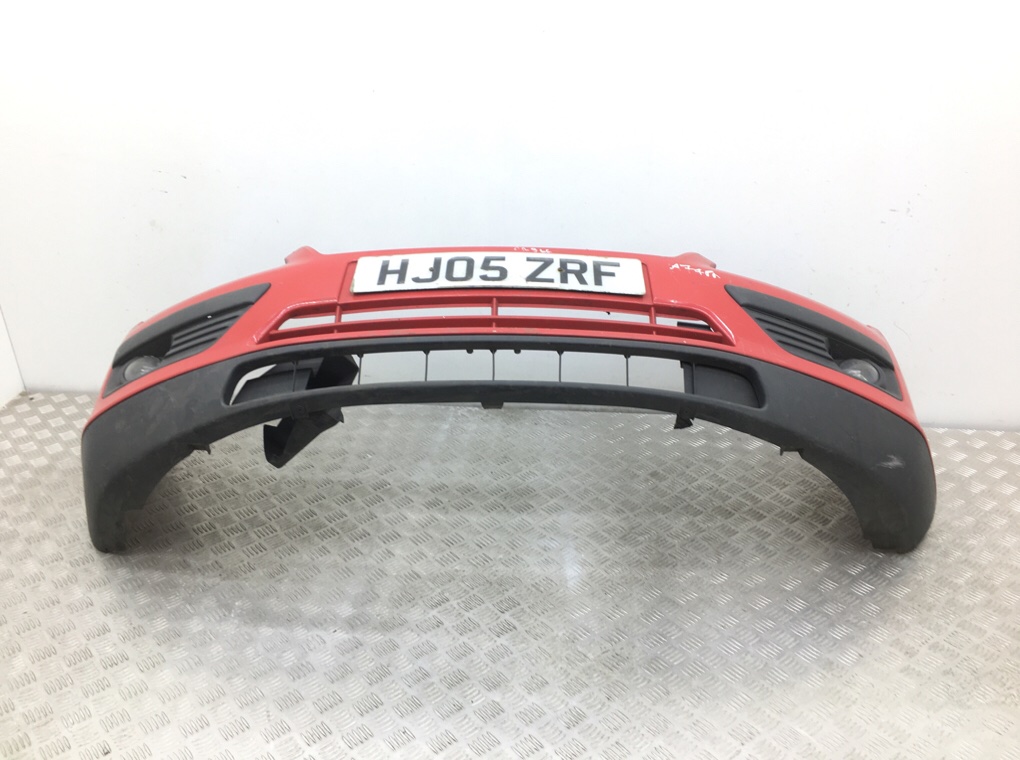 Бампер передний бу для Ford Focus 2 1.6 i,  2005 г.