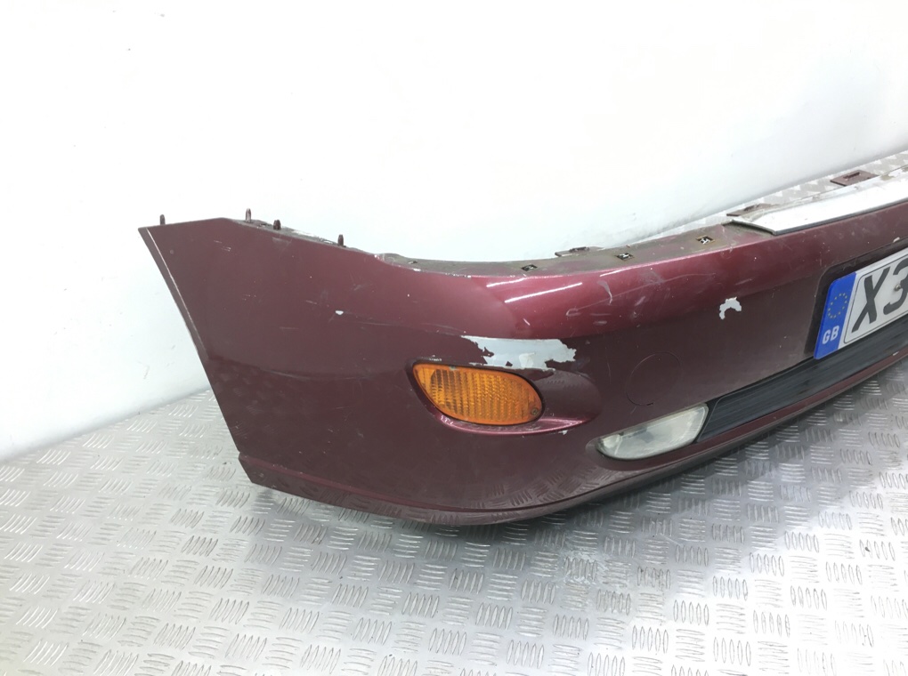 Бампер передний бу для Ford Focus 1 1.8 i,  2000 г.